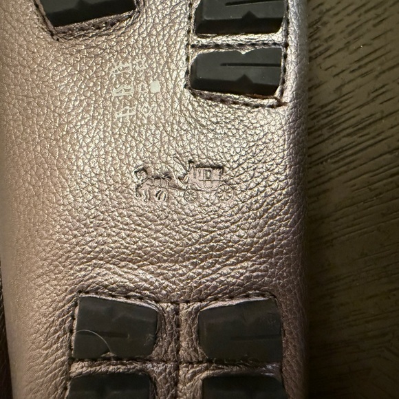 COACH AMBER METALLIC TUMBLED LOAFERS, UPPER LEATHER, SIZE 8.5 M - Picture 5 of 9